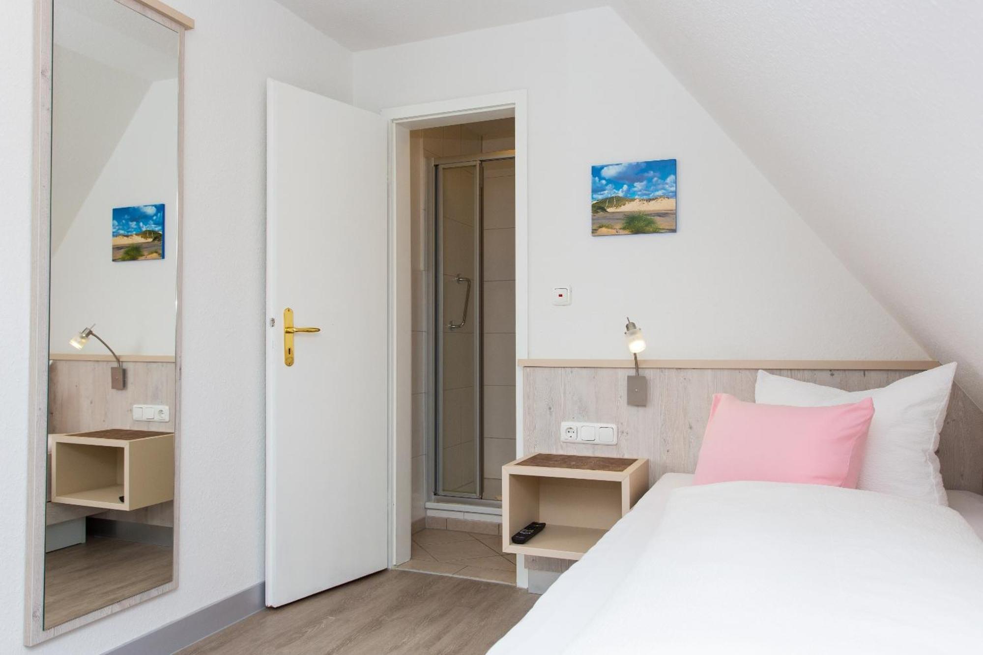 ホテル Letj Briis ノルドドルフ 部屋 写真
